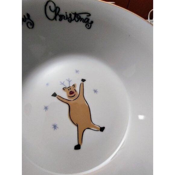 Merry Brite 4 Piece Porcelain Dinnerware Set Reindeer Pattern,  Vintage - Picture 2 of 8